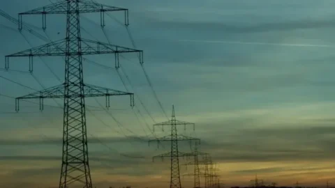 Abertura do mercado livre de energia traz vantagens para o consumidor em 2024