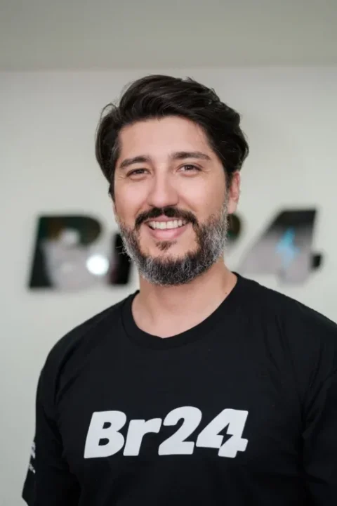 Brasil tem a maior comunidade Bitrix24 do mundo Brasil tem a maior comunidade Bitrix24 do mundo