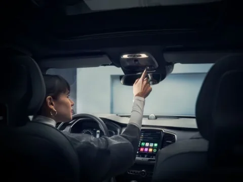 ComparaCAR registra aumento da participação feminina no mercado de carros por assinatura