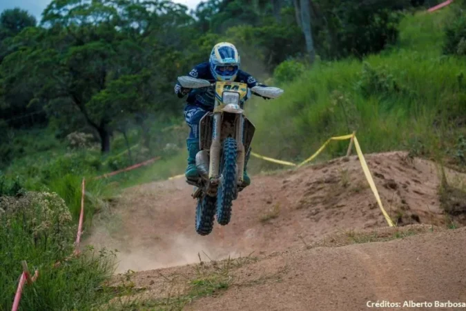 Vitória da Husqvarna PowerHusky – Itaminas na 2ª etapa do Brasileiro de Enduro em Biguaçu (SC)