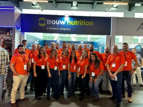 Otimização da produtividade de vacas leiteiras foi destaque da Trouw Nutrition no Novos Enfoques Otimização da produtividade de vacas leiteiras foi destaque da Trouw Nutrition no Novos Enfoques