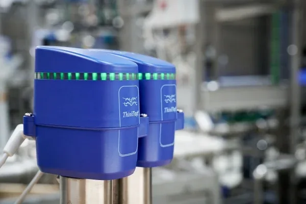 Apresentamos a unidade de controle e detecção ThinkTop V55 da Alfa Laval, altamente eficiente e compacta, para válvulas de diafragma