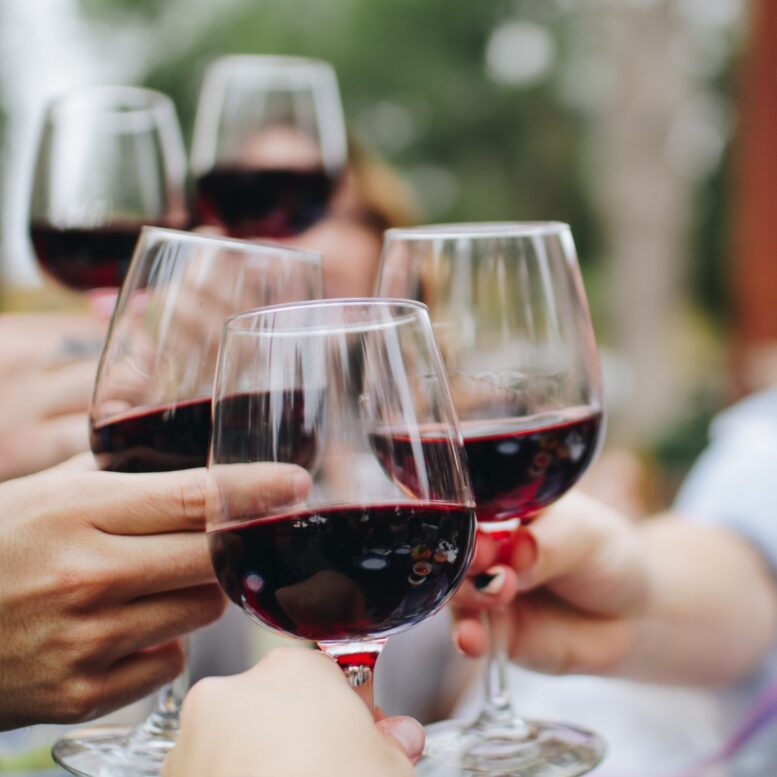 Ville du Vin Alphaville promove Wine Dinner Almaviva com a presença do enólogo Michel Friou