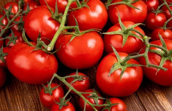 Tomate: Versátil, Aliado da Dieta e Cheio de Benefícios Tomate: Versátil, Aliado da Dieta e Cheio de Benefícios