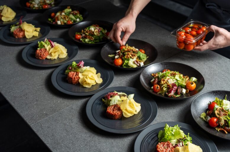 DUQ Gastronomia: catering exclusivo leva alta gastronomia e harmonização premiada para eventos