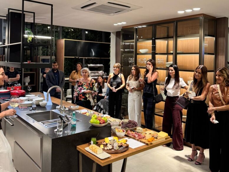 UD House e Ville Du Vin celebram o Mês da Mulher com noite especial de vinhos em Alphaville