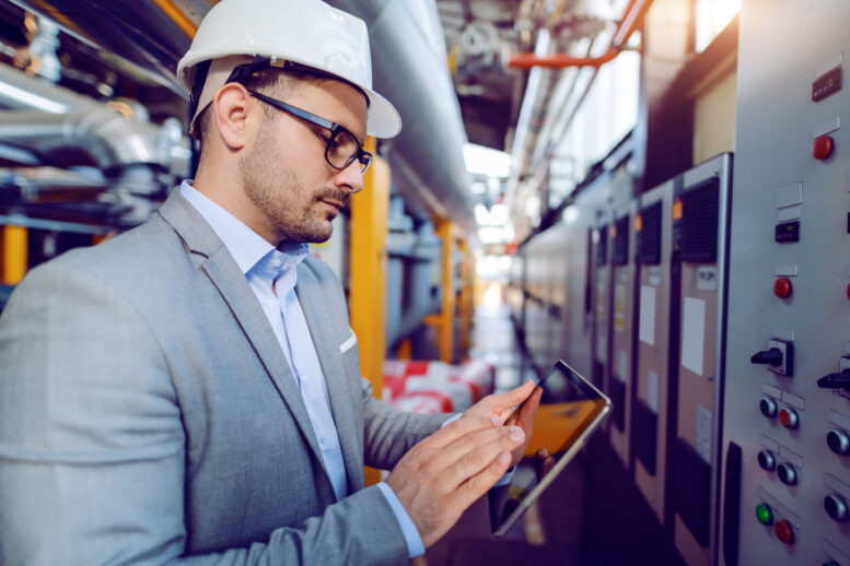Quedas de energia nas empresas: desafios e melhores formas de prevenção