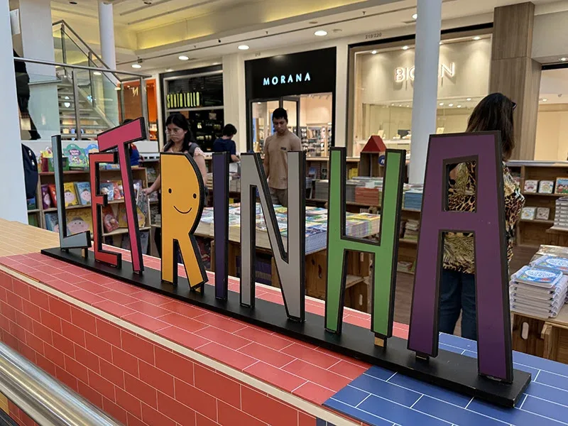 Feira do Livro Letrinha leva cerca de 500 títulos a preços promocionais para o Shopping Curitiba