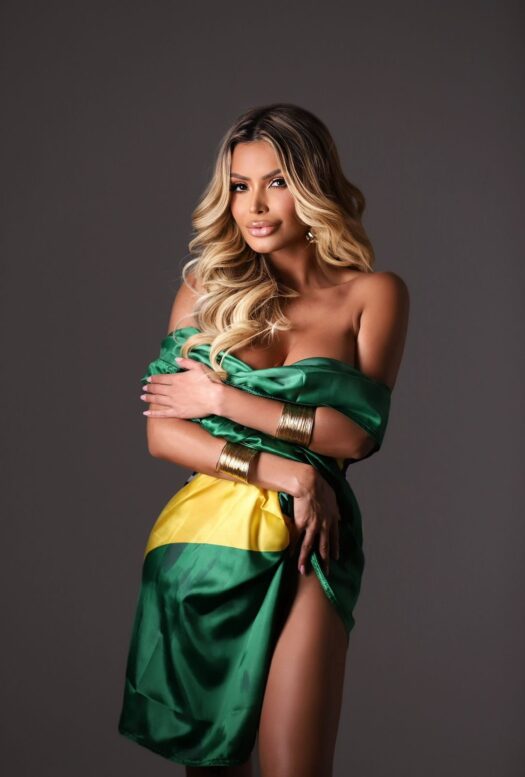 “Mulher perfeita” segundo a IA, influenciadora diz que sofreu com onomatofobia e evitava o próprio nome “Mulher perfeita” segundo a IA, influenciadora diz que sofreu com onomatofobia e evitava o próprio nome