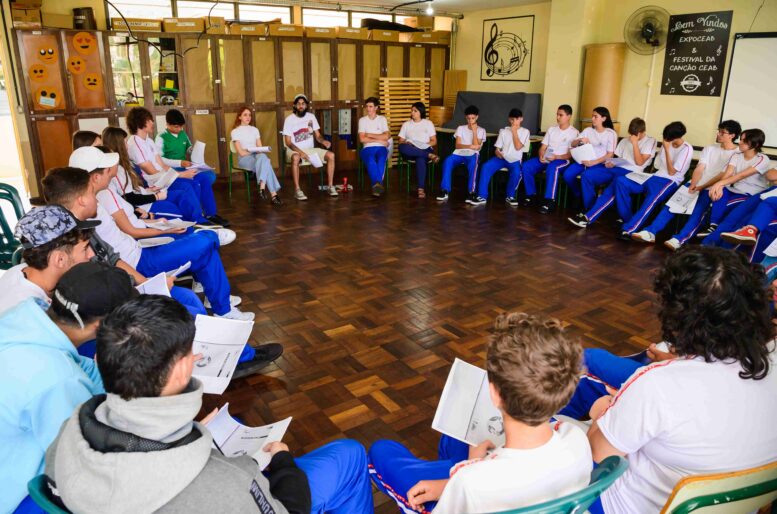 Estudantes de Coronel Vivida participam de Rodas de Leituras
