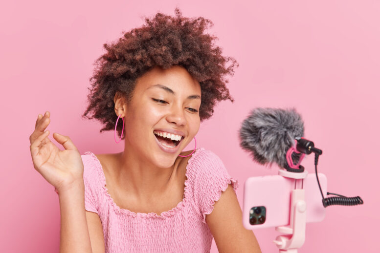 Influência local: O poder dos microinfluenciadores em cidades pequenas