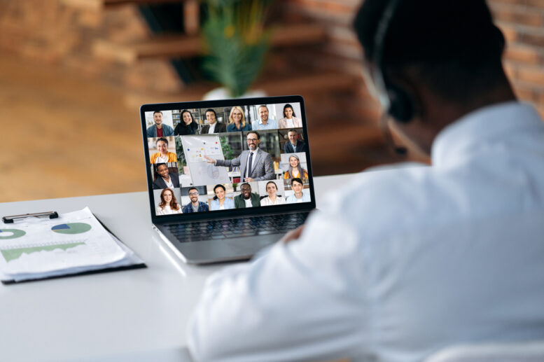 Interesse por cursos de pós-graduação cresce 22% entre os brasileiros; descubra as opções mais buscadas na internet