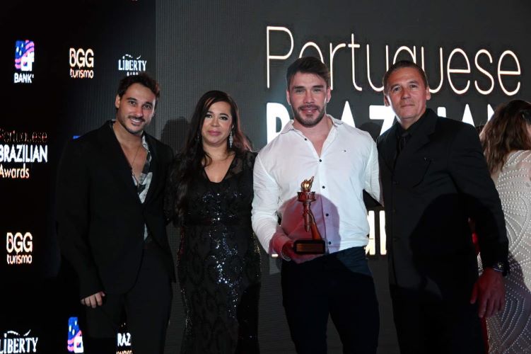 Portuguese & Brazilian Awards reúne famosos e polêmicas na 11ª edição nos EUA Portuguese & Brazilian Awards reúne famosos e polêmicas na 11ª edição nos EUA