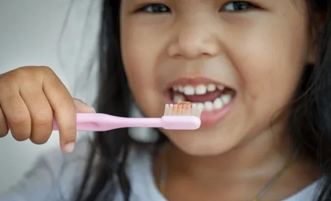 Saiba como evitar a doença periodontal, que afeta 35% da população mundial