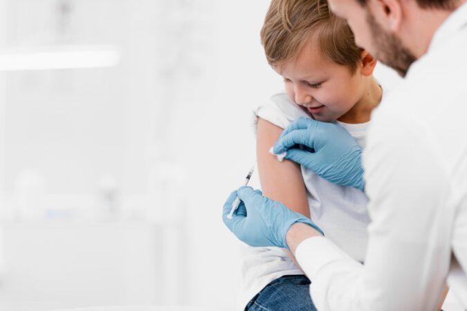 Vacinação: avanço no Brasil reforça importância da proteção de crianças e adolescentes