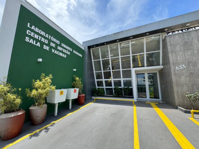 Unimed Cerrado inaugura laboratório moderno com atendimento humanizado em Ceres