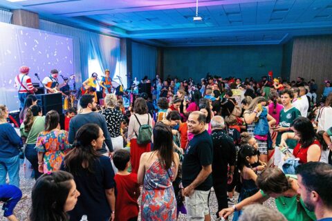 “Plantão Sorriso” anima a folia infantil no Carnaval