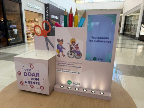 ALLOS arrecada materiais escolares e livros literários em mais de 40 shoppings de todo o país para doação na volta às aulas