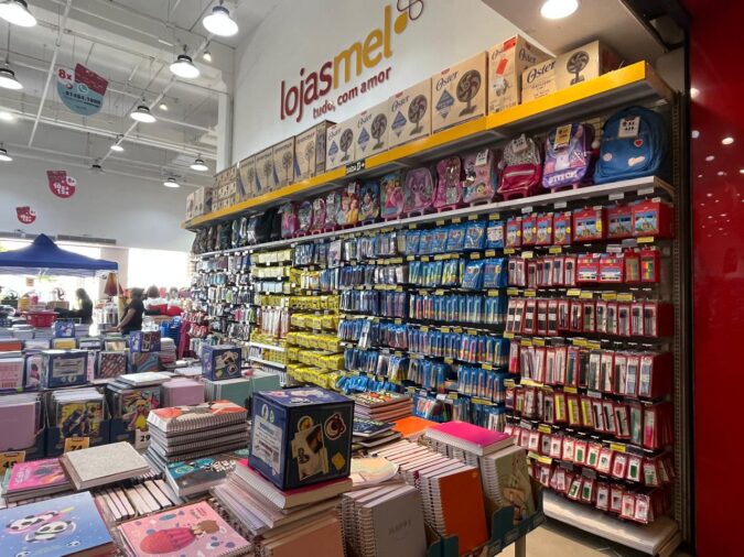 Anhanguera Parque Shopping reúne opções para a reta final das compras de materiais escolares