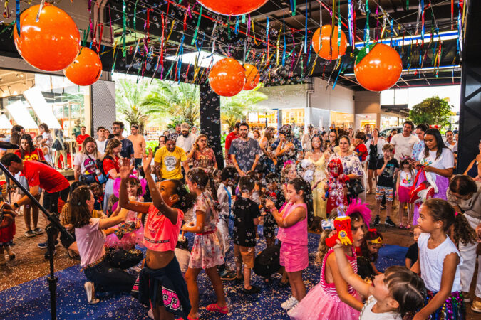 Santa Maria Outlet tem oficinas e bailinhos no feriado de Carnaval