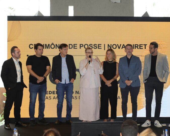Fenapro reúne lideranças do mercado publicitário em evento de posse da nova diretoria em São Paulo
