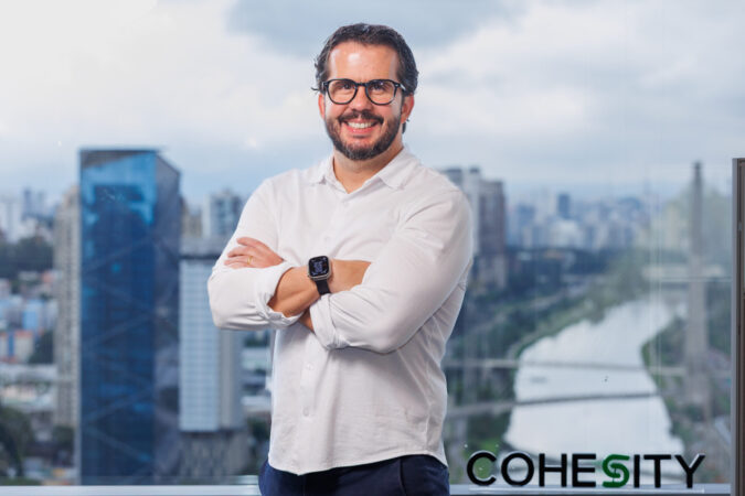 Cohesity lança estratégia de “Enterprise AI Resilience” para impulsionar e proteger iniciativas de IA