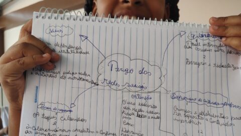 Escola Santa Marcelina desenvolve projeto educativo sobre os riscos da internet para crianças