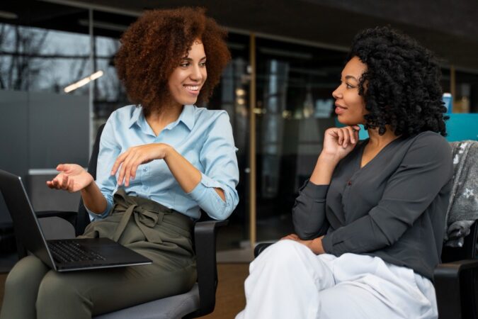 Projeto de incentivo à leitura com foco no protagonismo feminino acontece no PR