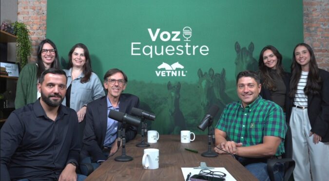 Com episódios quinzenais, o podcast Voz Equestre destacou no mês de abril temas relevantes para a medicina veterinária e para o manejo de cavalos