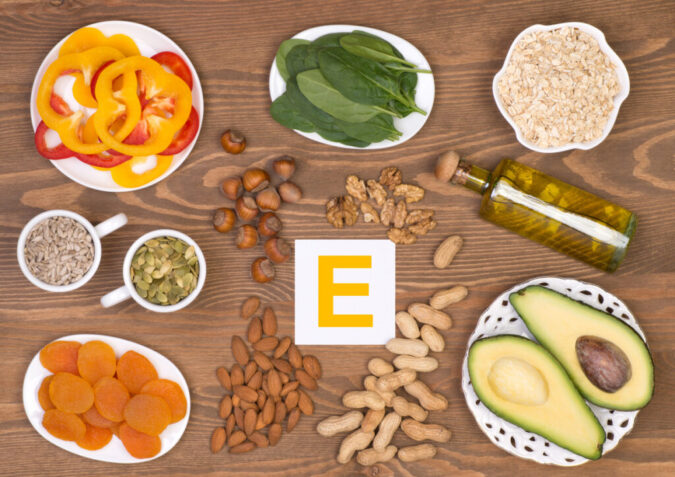 O papel da vitamina E na saúde da pele e no combate ao envelhecimento precoce