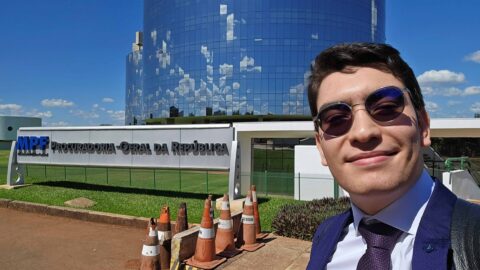 Paranaense passa em concurso para Procurador da República