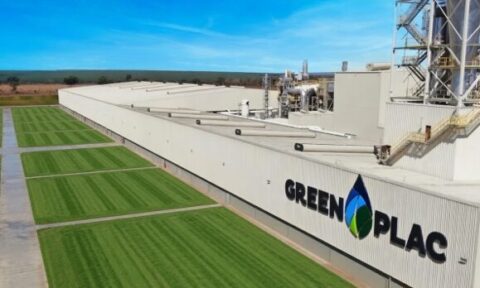 Greenplac recebe nova prensa de MDF revestido e dá início à instalação em Água Clara (MS)