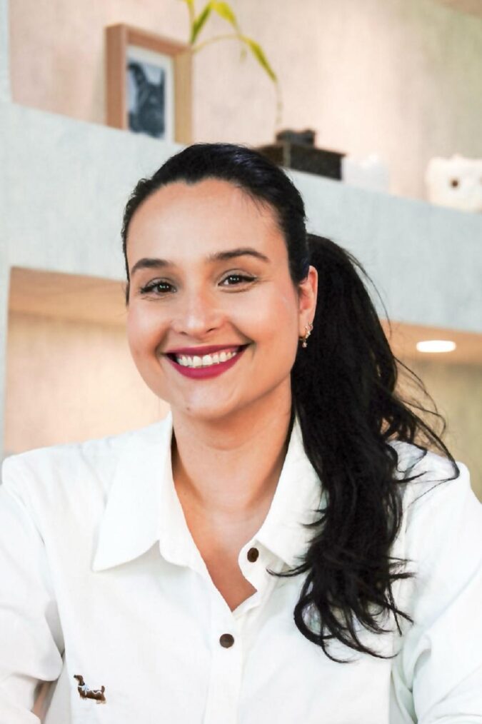 Comunicação de más notícias e cuidados paliativos serão tema de palestra da Dra. Natália Nigro de Sá no V Simpósio Ekôa Vet e Vetnil no MedVep