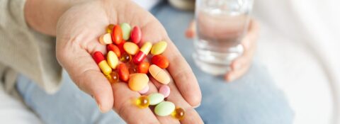 Suplementação de vitaminas sem orientação médica pode trazer riscos à saúde, alerta Hetrin Suplementação de vitaminas sem orientação médica pode trazer riscos à saúde, alerta Hetrin