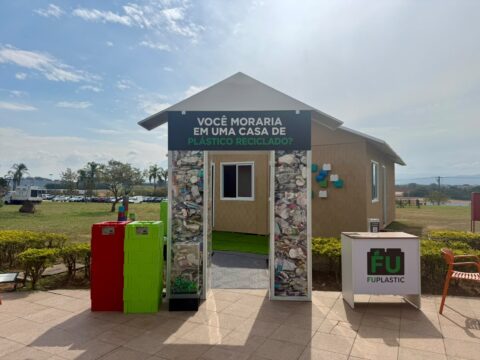 Fuplastic leva moradia sustentável à Innovation Week e desafia público a morar em uma casa de plástico reciclado