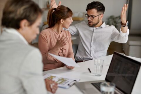 Alta em casos de assédio expõe importância do compliance para empresas