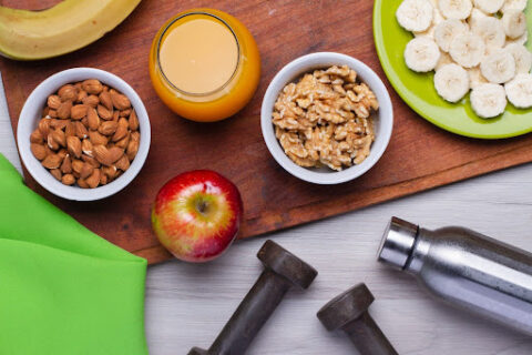Alimentação pré e pós-treino: o que consumir para maximizar o rendimento e a regeneração