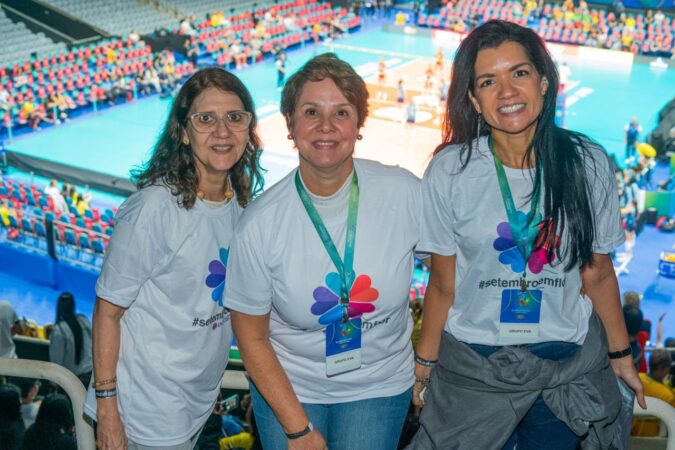 EVA e SBIm levam vacinação contra o HPV ao Maracanãzinho durante classificatório olímpico de vôlei
