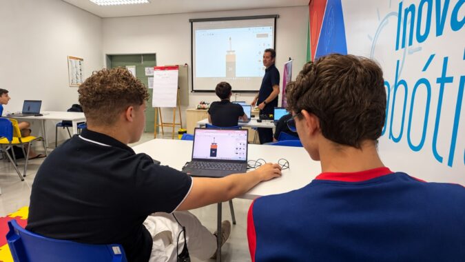 SUPERA Educa e CENARP se unem para capacitar estudantes da rede pública em inteligência artificial e robótica com programa “E A.I., Jovem!”